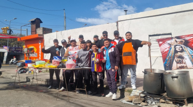 ACCIÓN SOLIDARIA EN VILLA CUBAS: INTEGRANTES DE LA FACCIÓN LLEVARON ADELANTE UN GRAN GESTO CON LOS VECINOS