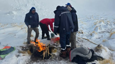 RESCATARON CON VIDA A LOS CUATRO MINEROS