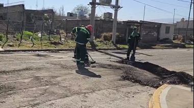 LA MUNICIPALIDAD CONTINÚA LOS AVANCES DE ASFALTADO Y MEJORAS EN LA CIUDAD