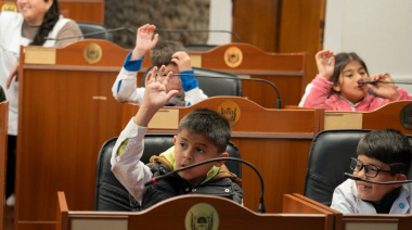 EL RECINTO RECIBIÓ A UNA NUEVA DELEGACIÓN DE “PEQUEÑAS VOCES LEGISLATIVAS”