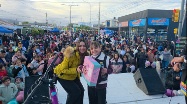 🔴🎊SE REALIZÓ EL FESTEJO DEL DÍA DEL NIÑO EN BARRIO VILLA CUBAS 🎁❤️