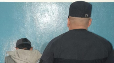 Efectivos policiales aprehendieron a un sujeto por un supuesto hecho de violencia de género