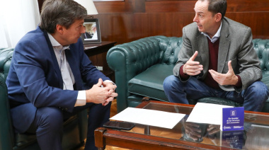 🚨 LA DEFENSORÍA DEL PUEBLO DE CATAMARCA BUSCA FORTALECER LA PROTECCIÓN DE NIÑOS Y ADOLESCENTES EN LAS REDES SOCIALES
