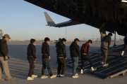 Llegaron los 10 argentinos deportados de Estados Unidos