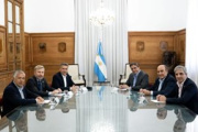 El Gobierno inició la mesa de diálogo federal con tres gobernadores afines