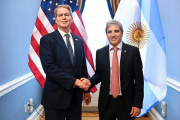 Bessent confirmó el apoyo a Argentina: compra de pesos y swap de US$20.000 millones