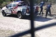 Indignación en Catamarca: policías arrojaron un perro muerto en la vía pública y generaron repudio vecinal