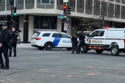 Dos policías gravemente heridos tras un tiroteo en cercanías de la Casa Blanca