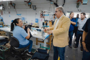 Jalil visitó Tejica y respaldó la actividad textil en Recreo
