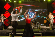 El folklore fue el protagonista en la segunda jornada de la Feria del Patio Edición Navidad