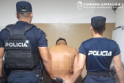 Arrestaron a un joven tras agredir a su pareja y realizar disparos