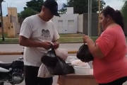 Catamarca Despierta sorprendió a una emprendedora y le compró toda su mercadería en una plaza