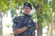 🚨 EFECTIVOS POLICIALES BRINDARON ASISTENCIA A UN JOVEN EN UNA DELICADA SITUACIÓN 🚨