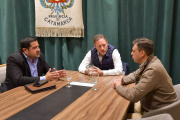 El ministro Natella analizó con el intendente Barot obras y mejoras viales para el Este